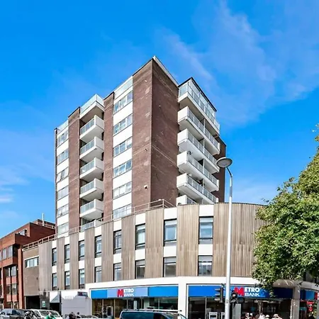 Stunning Flat In Chelsea, Kings Road With Balcony Apartment London Exterior photo