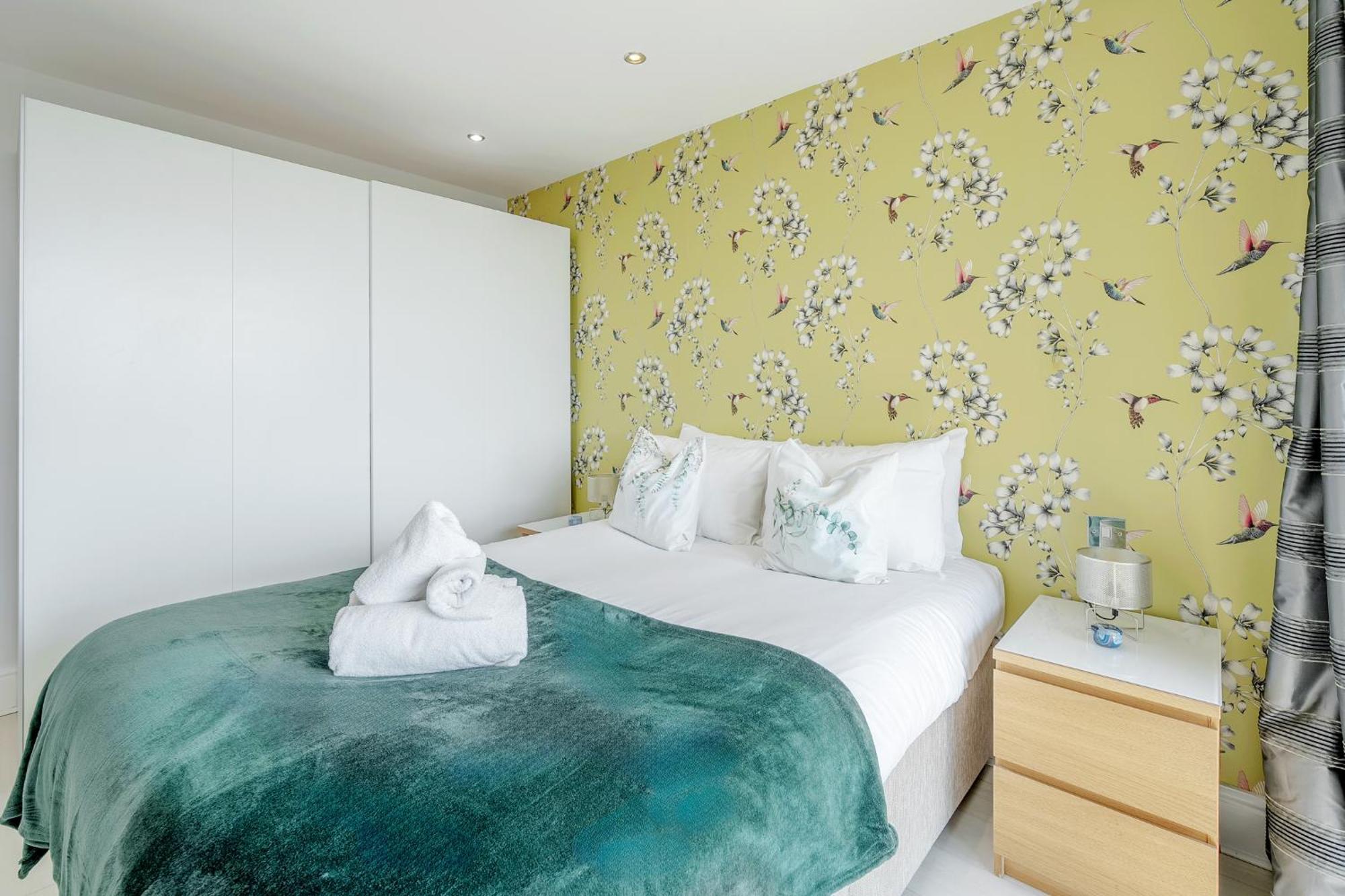 Stunning Flat In Chelsea, Kings Road With Balcony Appartement *