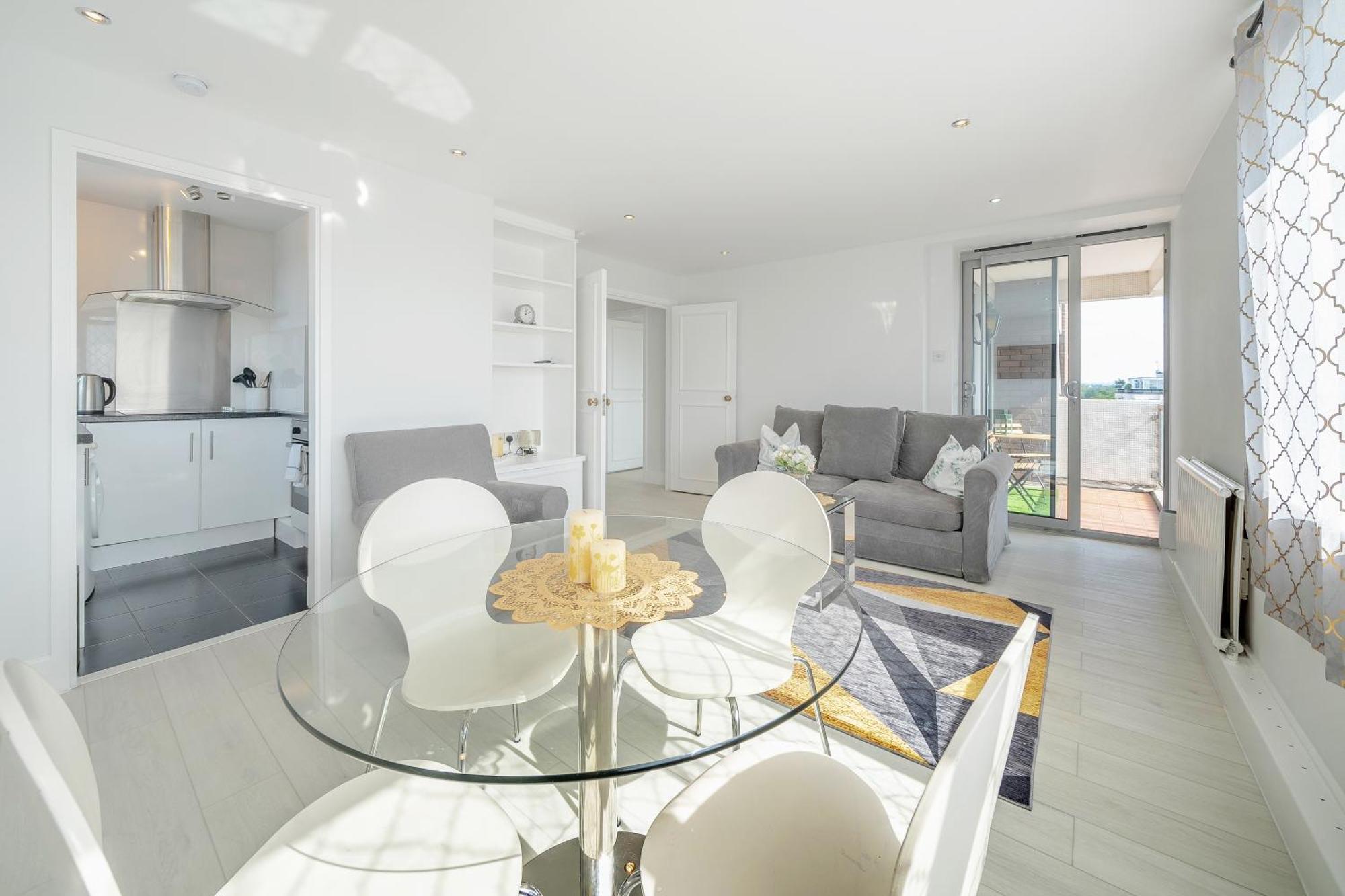 Appartement Stunning Flat In Chelsea, Kings Road With Balcony